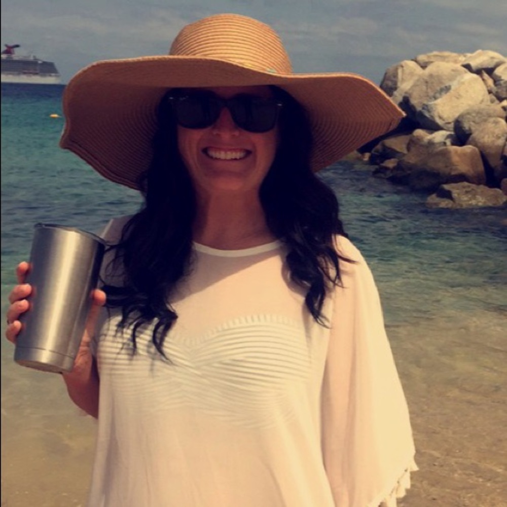 Meet your Posher, Lydia